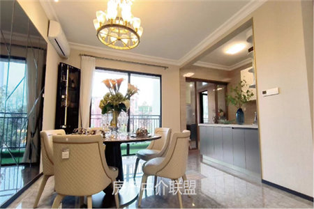 市中矸石山豪庭2室2厅1卫49万82.51m2简单装修出售